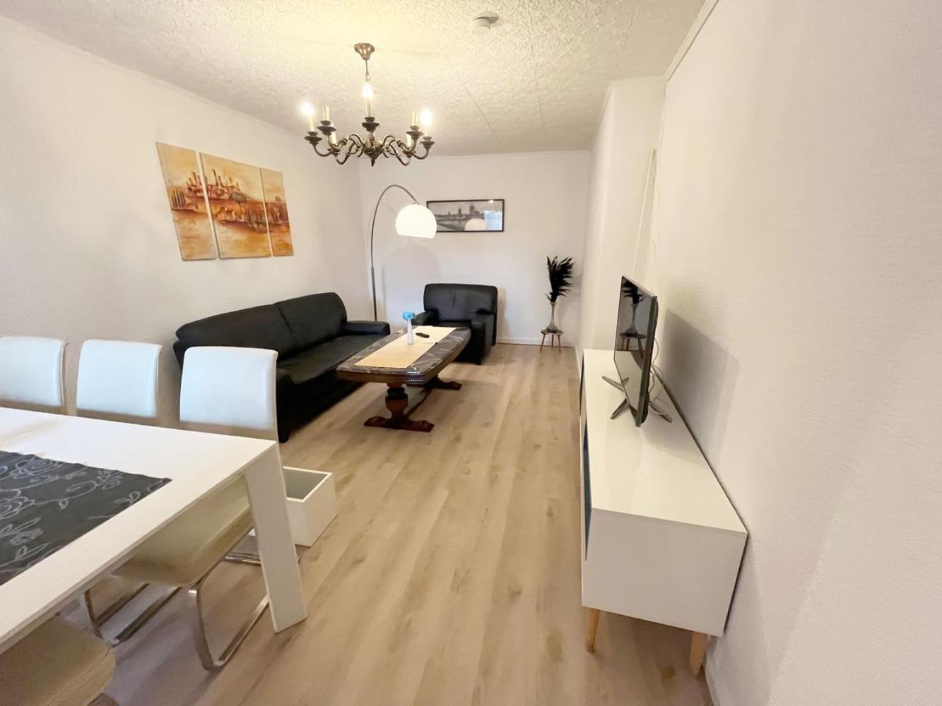 5 Room Apartment In Zuelpich Zulpich Eksteriør billede